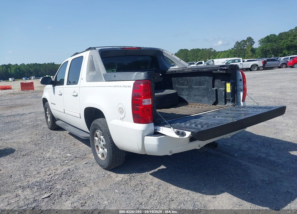 2012 CHEVROLET AVALANCHE VIN: 3GNMCFE08CG207148