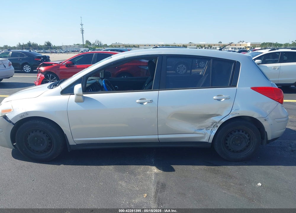 2011 NISSAN VERSA VIN: 3N1BC1CP2BL503004