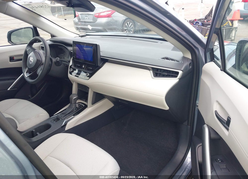 2025 TOYOTA COROLLA CROSS VIN: 7MUCAAAG4SV121163