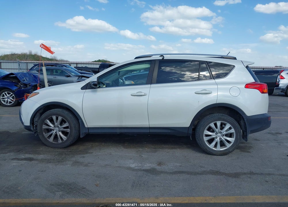 2013 TOYOTA RAV4 VIN: JTMYFREV9D5003272
