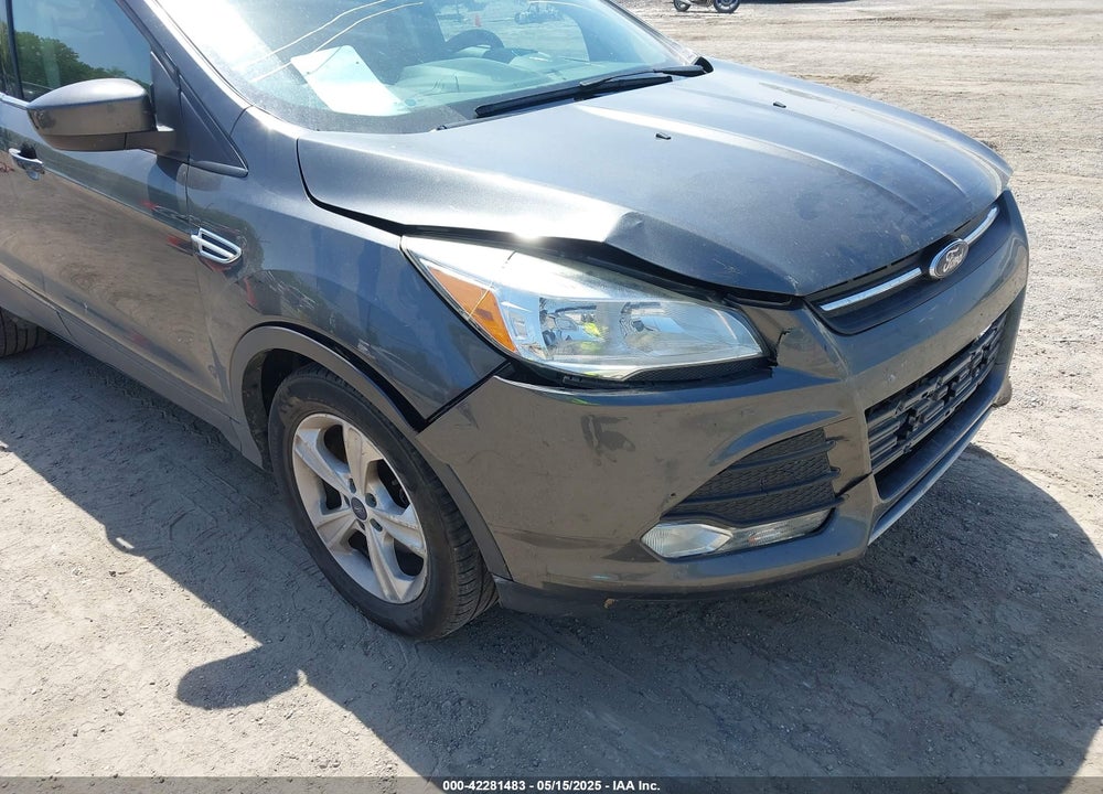 2016 FORD ESCAPE VIN: 1FMCU0GX2GUB33877
