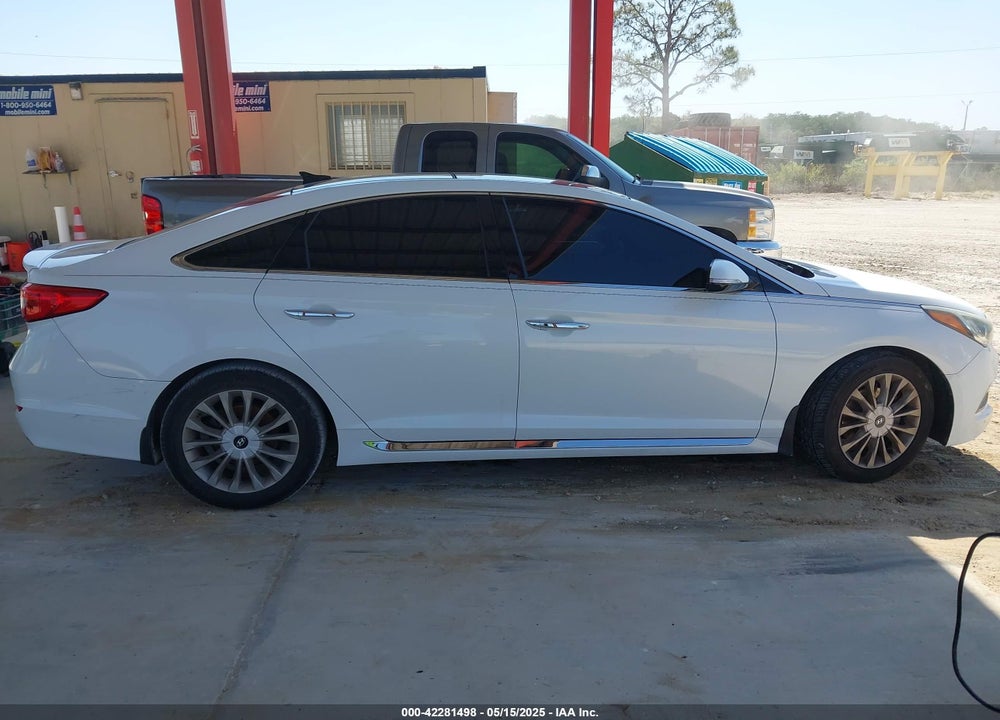 2015 HYUNDAI SONATA VIN: 5NPE34AF2FH210022