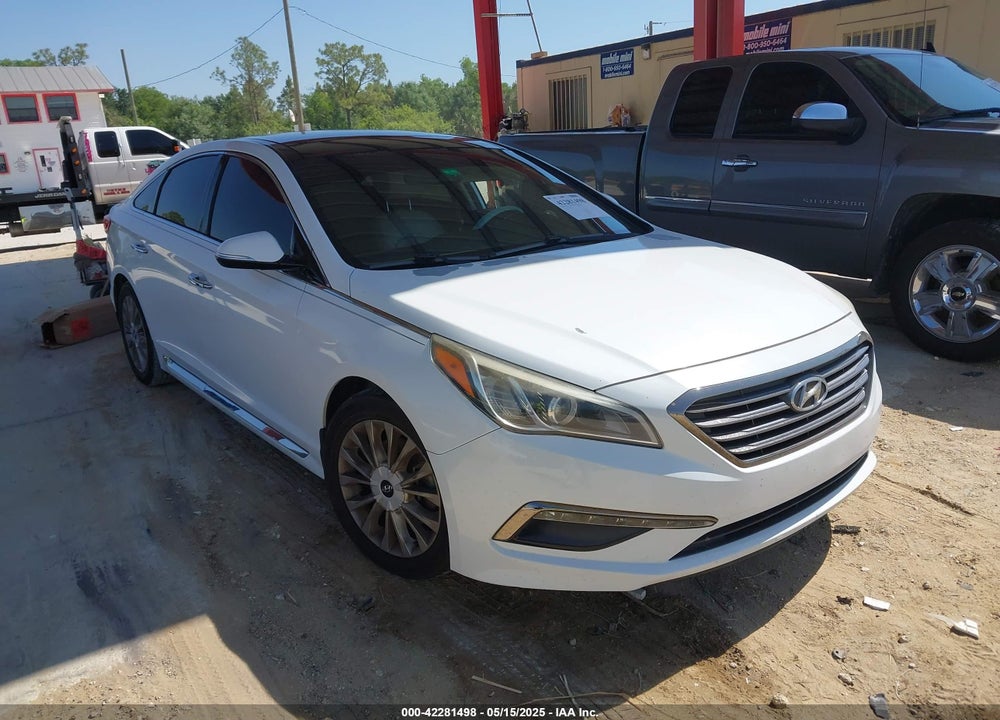 2015 HYUNDAI SONATA VIN: 5NPE34AF2FH210022