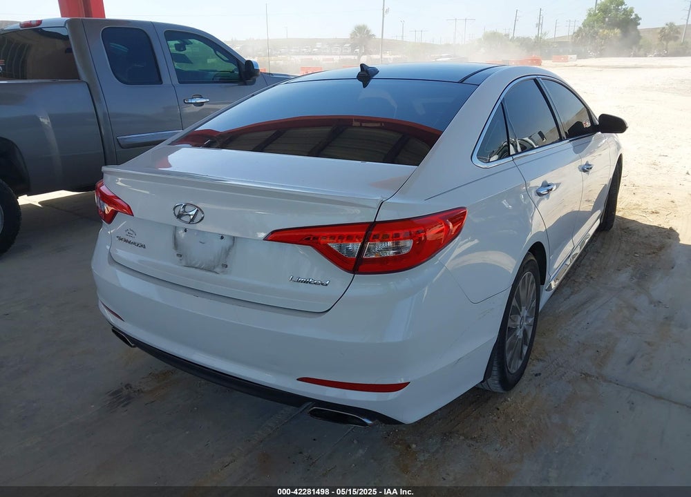 2015 HYUNDAI SONATA VIN: 5NPE34AF2FH210022