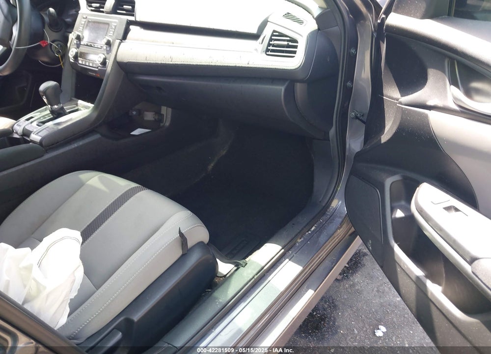 2019 HONDA CIVIC LX VIN: 2HGFC2F60KH596686