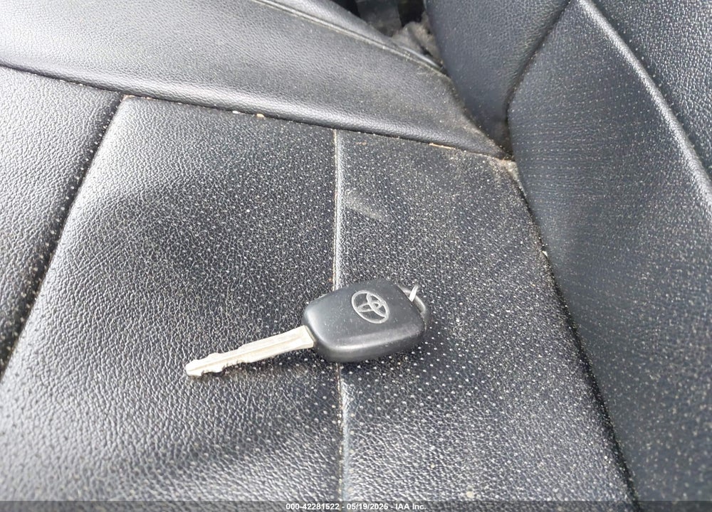 2018 TOYOTA TUNDRA VIN: 5TFUY5F11JX765069