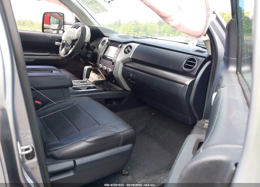 2018 TOYOTA TUNDRA VIN: 5TFUY5F11JX765069