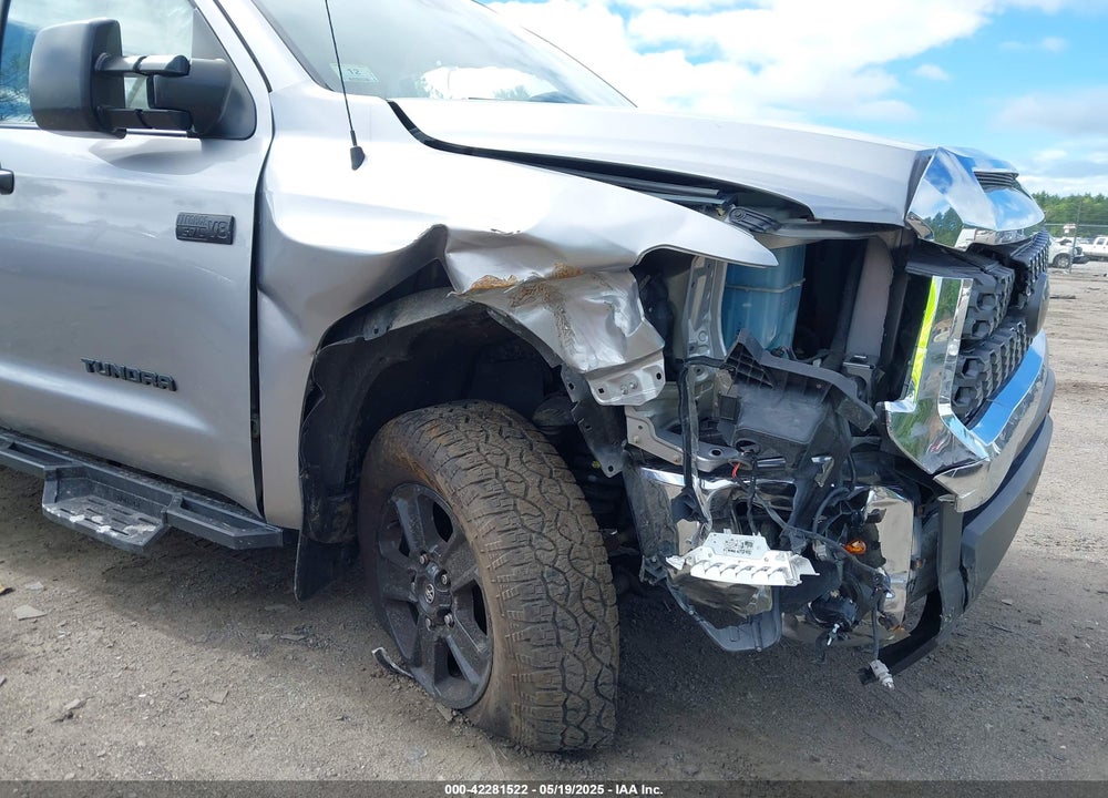 2018 TOYOTA TUNDRA VIN: 5TFUY5F11JX765069