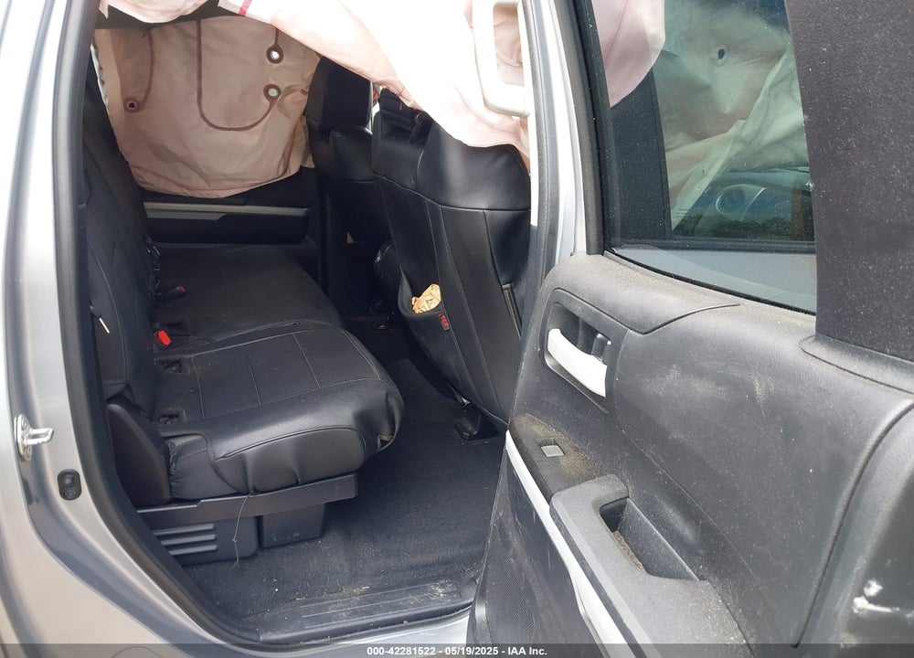 2018 TOYOTA TUNDRA VIN: 5TFUY5F11JX765069