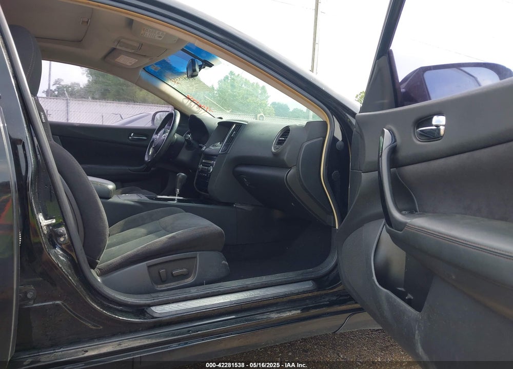 2011 NISSAN MAXIMA VIN: 1N4AA5AP1BC812666