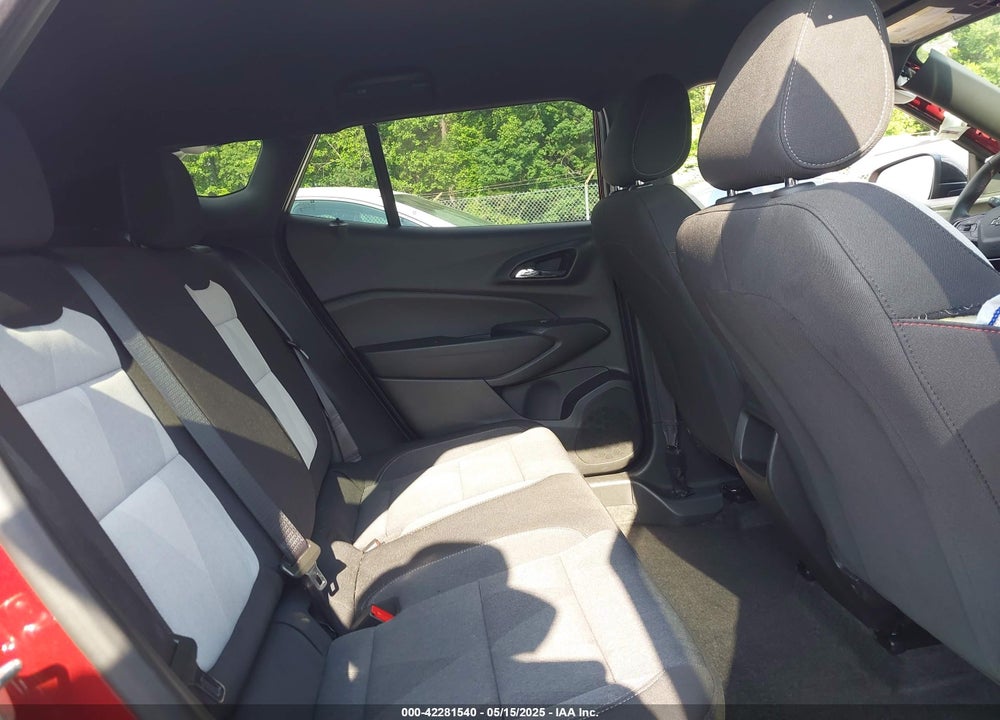 2024 CHEVROLET TRAX FWD 1RS VIN: KL77LGE24RC163896