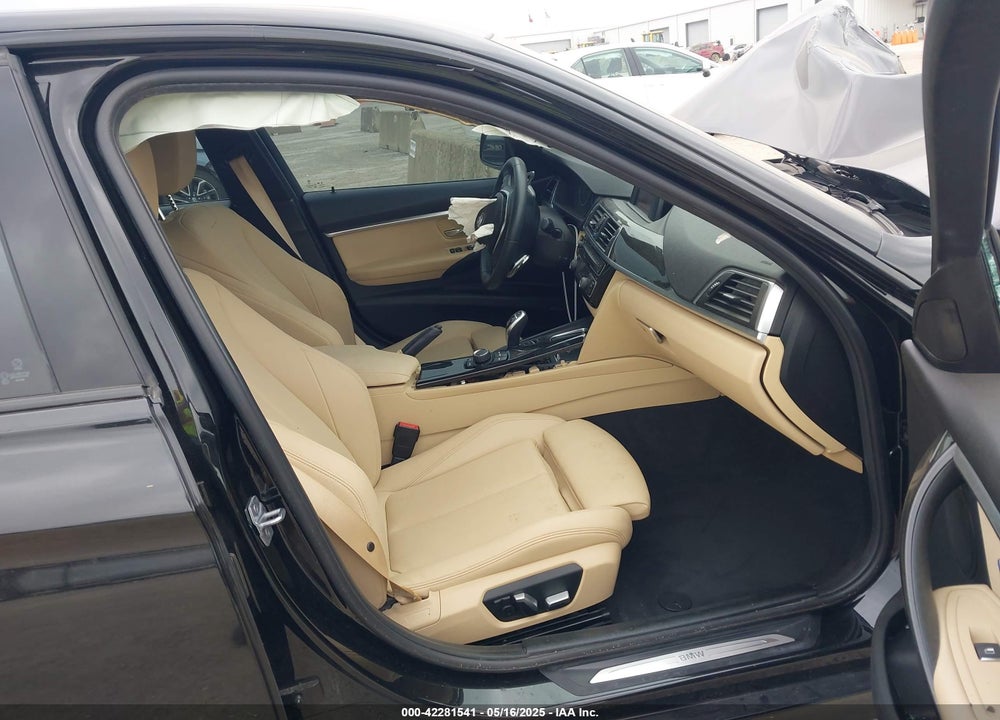 2018 BMW 330I VIN: WBA8B9C56JAE22052