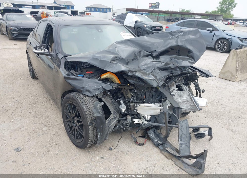 2018 BMW 330I VIN: WBA8B9C56JAE22052
