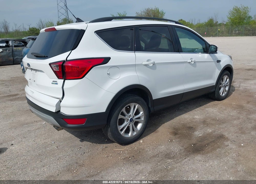 2019 FORD ESCAPE SEL VIN: 1FMCU9HD8KUB25249