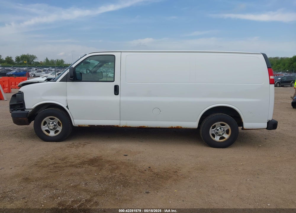 2006 CHEVROLET EXPRESS WORK VAN VIN: 1GCFG15X261268858