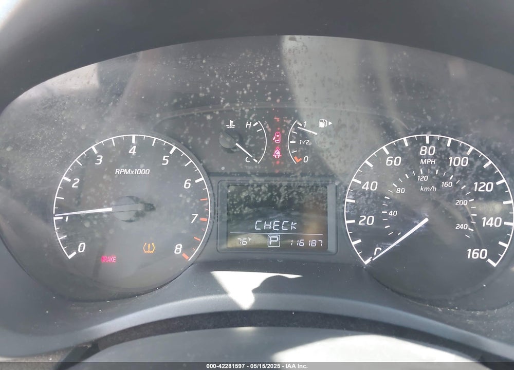 2015 NISSAN SENTRA VIN: 3N1AB7AP6FY223664