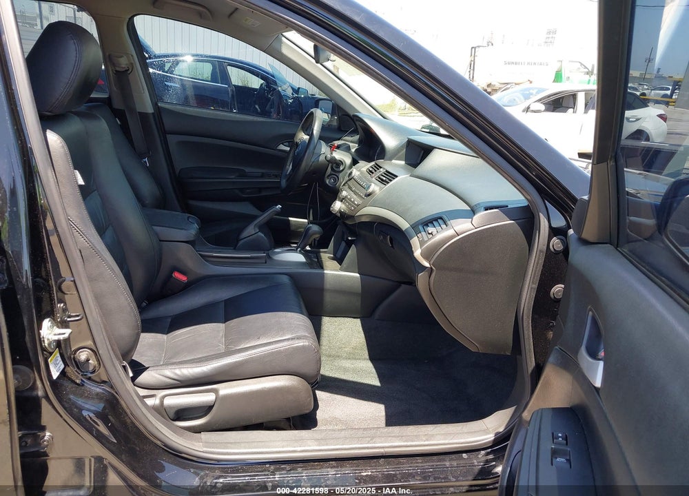2012 HONDA ACCORD 2.4 SE VIN: 1HGCP2F69CA097442