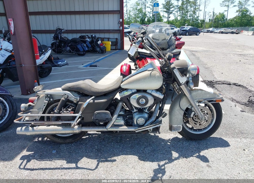2005 HARLEY-DAVIDSON FLHPI VIN: 1HD1FHW175Y706259