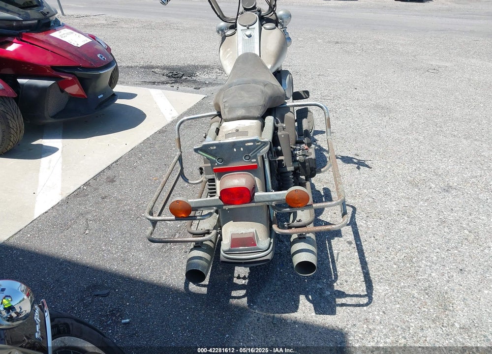 2005 HARLEY-DAVIDSON FLHPI VIN: 1HD1FHW175Y706259