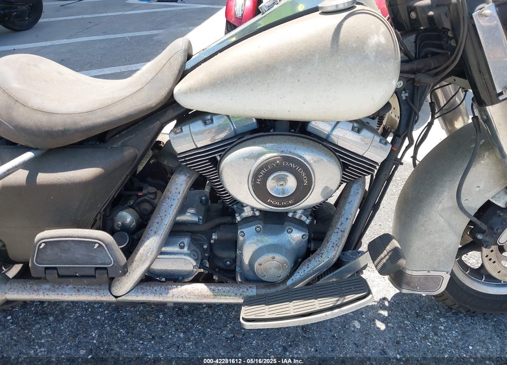2005 HARLEY-DAVIDSON FLHPI VIN: 1HD1FHW175Y706259