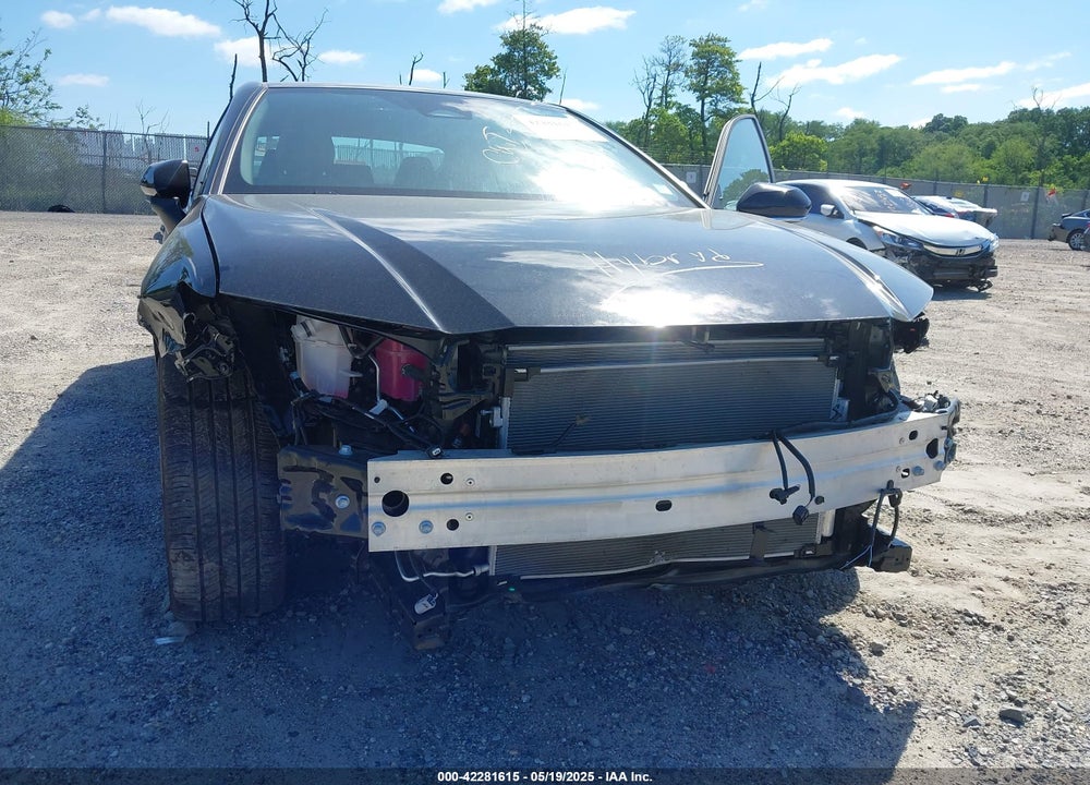 2025 TOYOTA CAMRY SE VIN: 4T1DBADK1SU520972