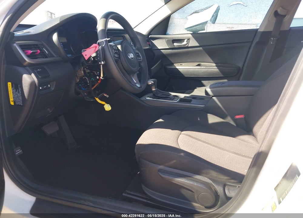 2016 KIA OPTIMA LX VIN: KNAGT4L31G5075416
