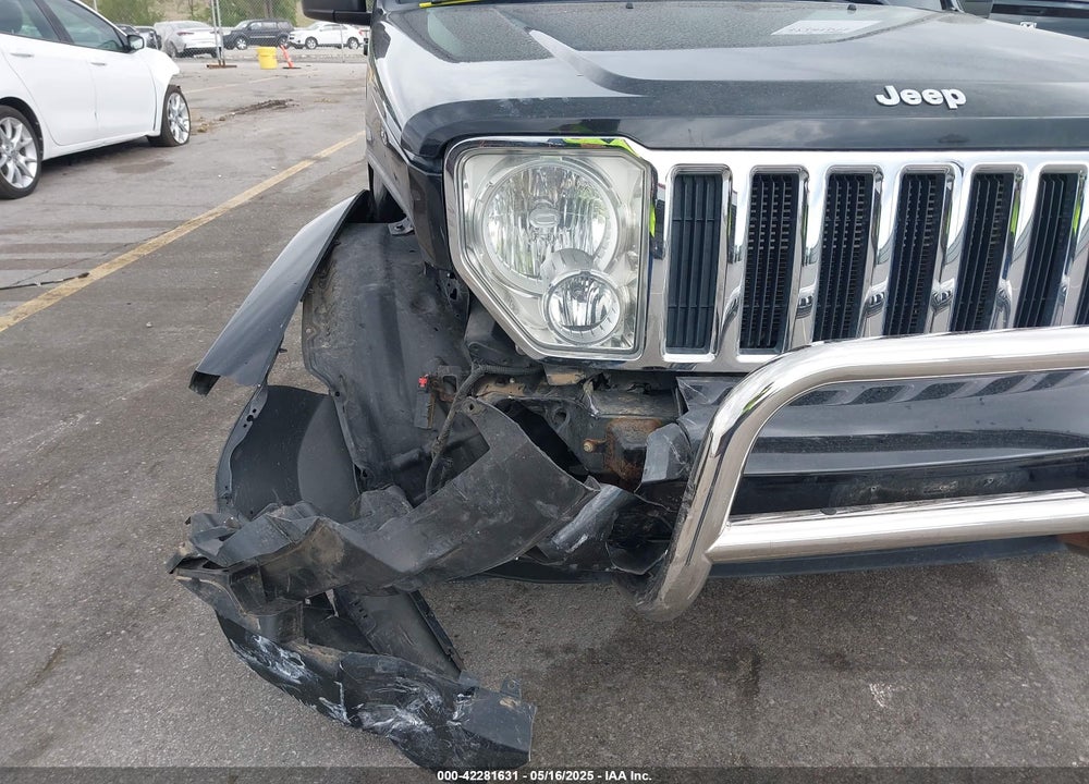 2008 JEEP LIBERTY VIN: 1J8GN58KX8W194623