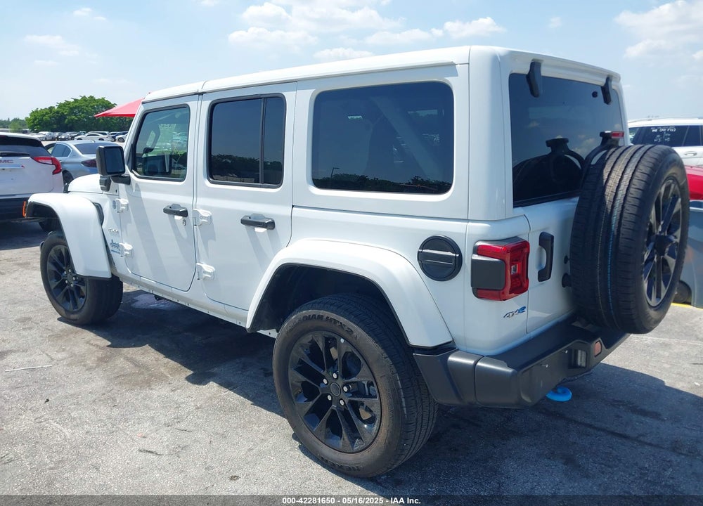 2024 JEEP WRANGLER 4XE SAHARA 4XE VIN: 1C4RJXP67RW235626