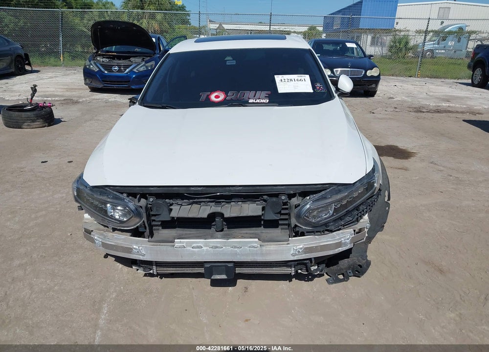 2018 HONDA ACCORD EX-L VIN: 1HGCV1F51JA083202