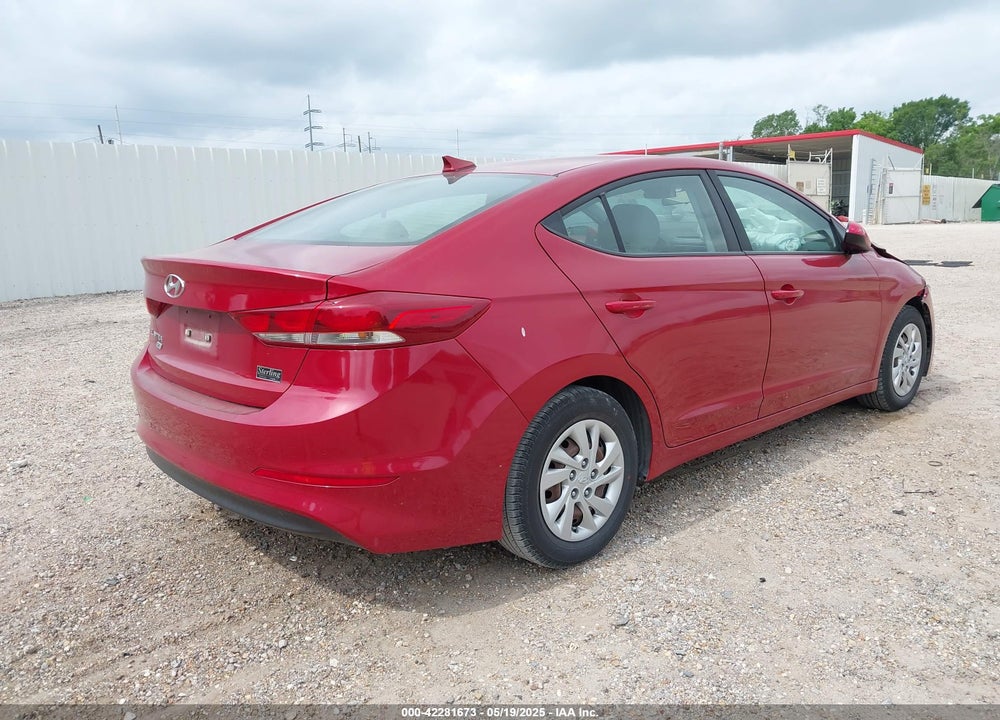 2017 HYUNDAI ELANTRA VIN: KMHD74LF8HU062007