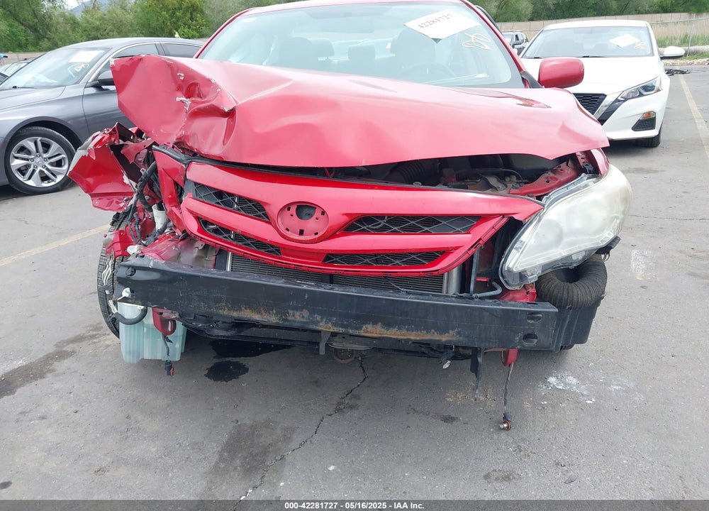 2011 TOYOTA COROLLA LE VIN: 2T1BU4EE8BC656710