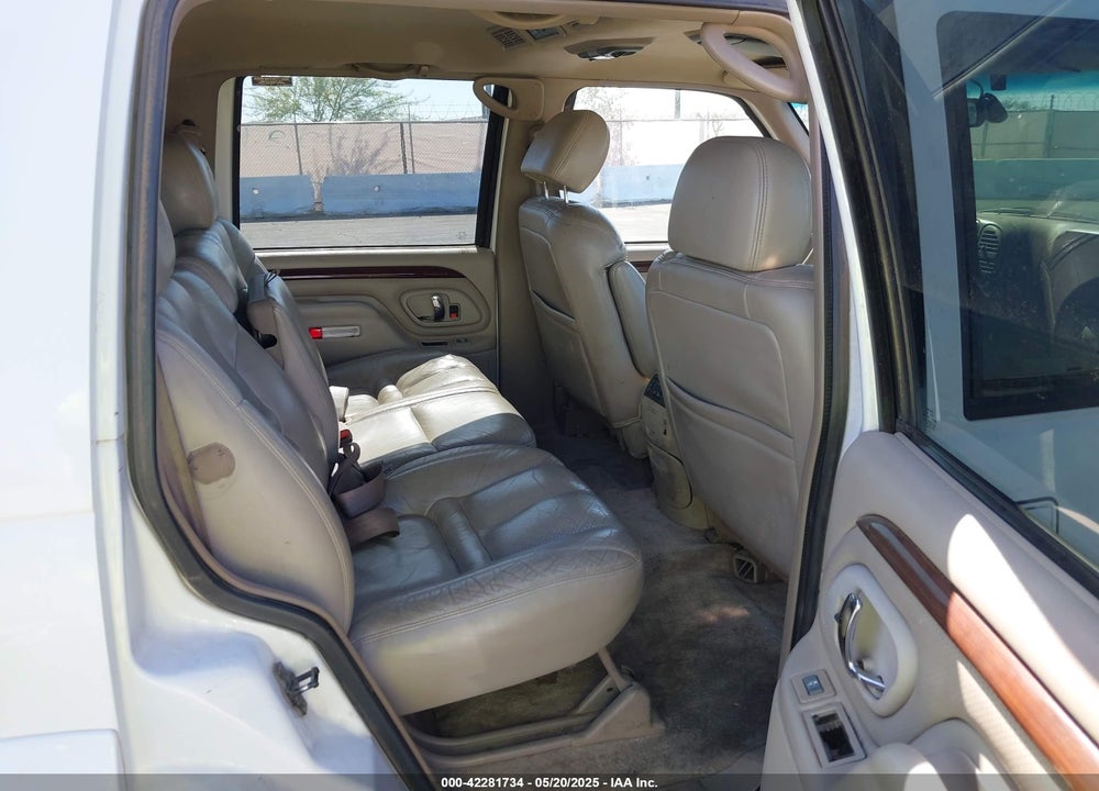 1999 CADILLAC ESCALADE STANDARD VIN: 1GYEK13R5XR417727