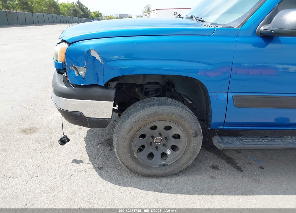 2005 CHEVROLET SILVERADO 1500 LS VIN: 2GCEC19V051235365