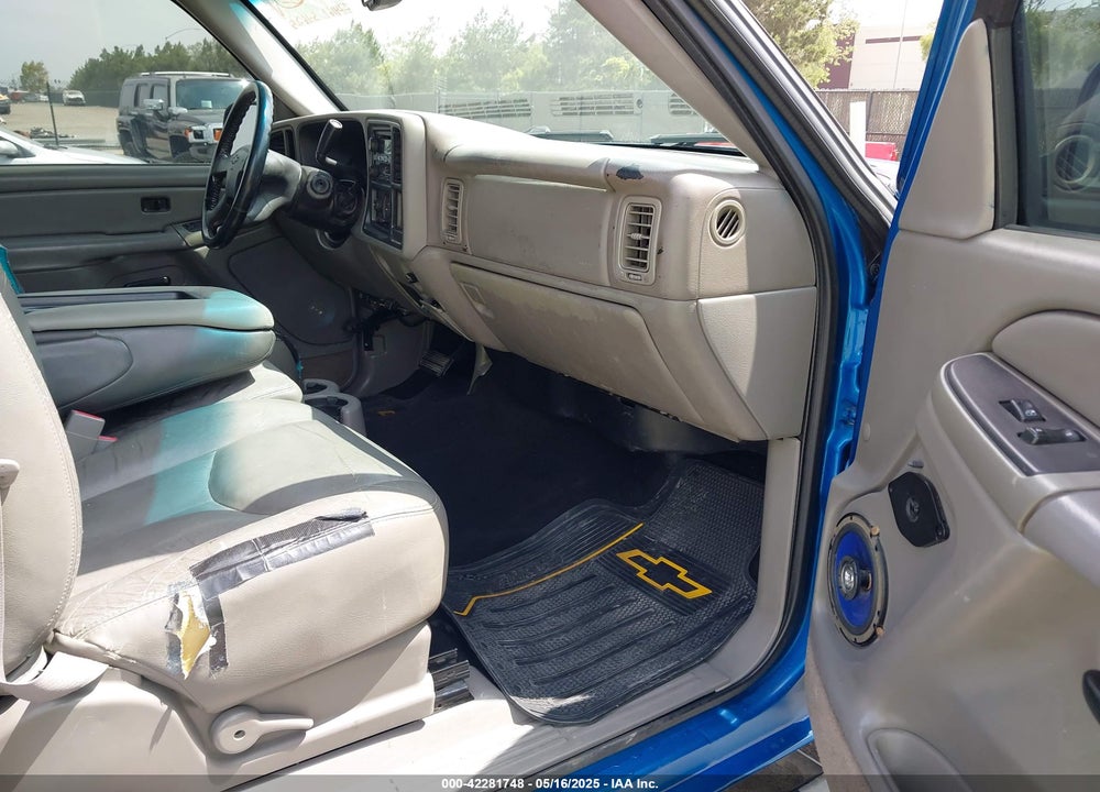 2005 CHEVROLET SILVERADO 1500 LS VIN: 2GCEC19V051235365