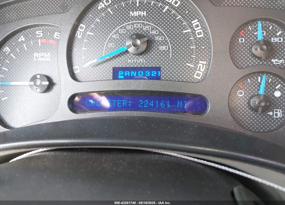 2005 CHEVROLET SILVERADO 1500 LS VIN: 2GCEC19V051235365