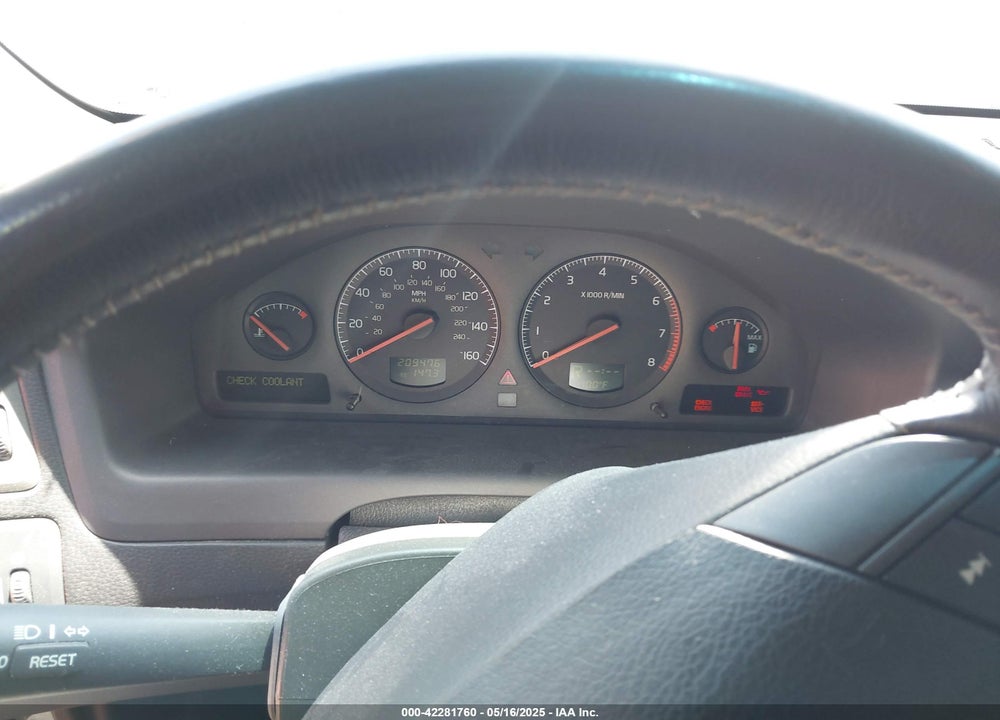 2001 VOLVO S60 VIN: YV1RS58D212029294