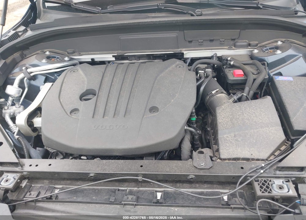 2024 VOLVO XC60 VIN: YV4L12RL2R1777819