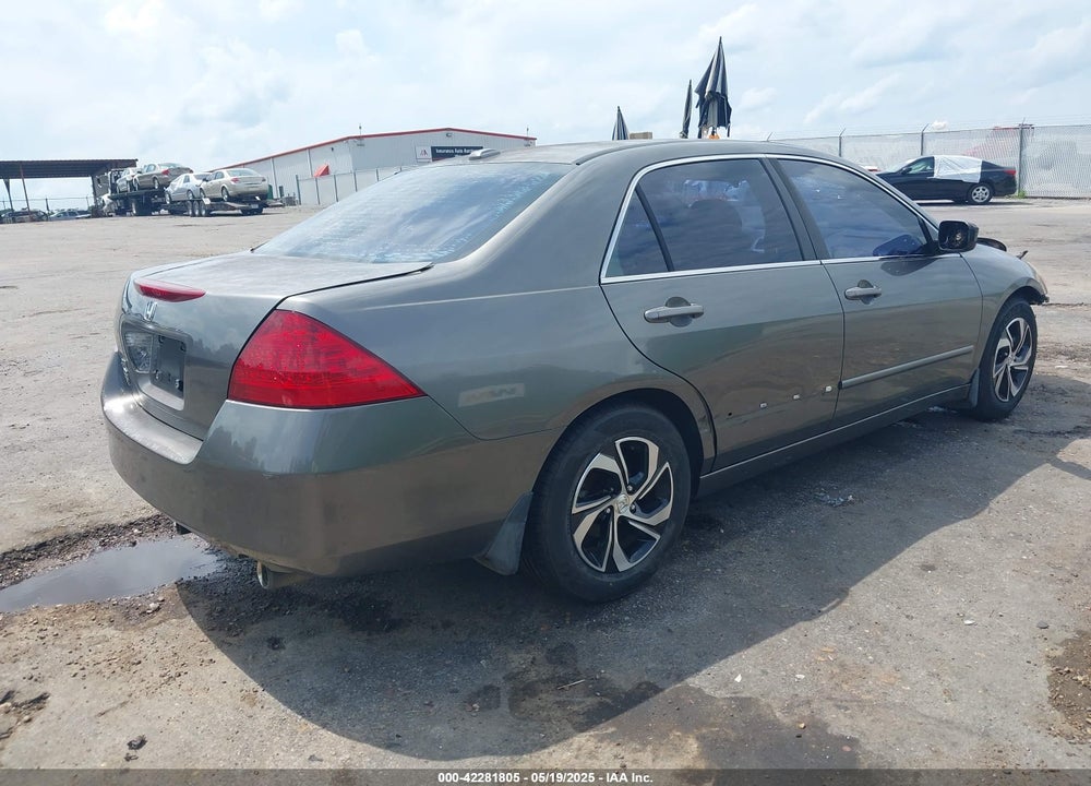 2006 HONDA ACCORD VIN: 1HGCM66556A031823