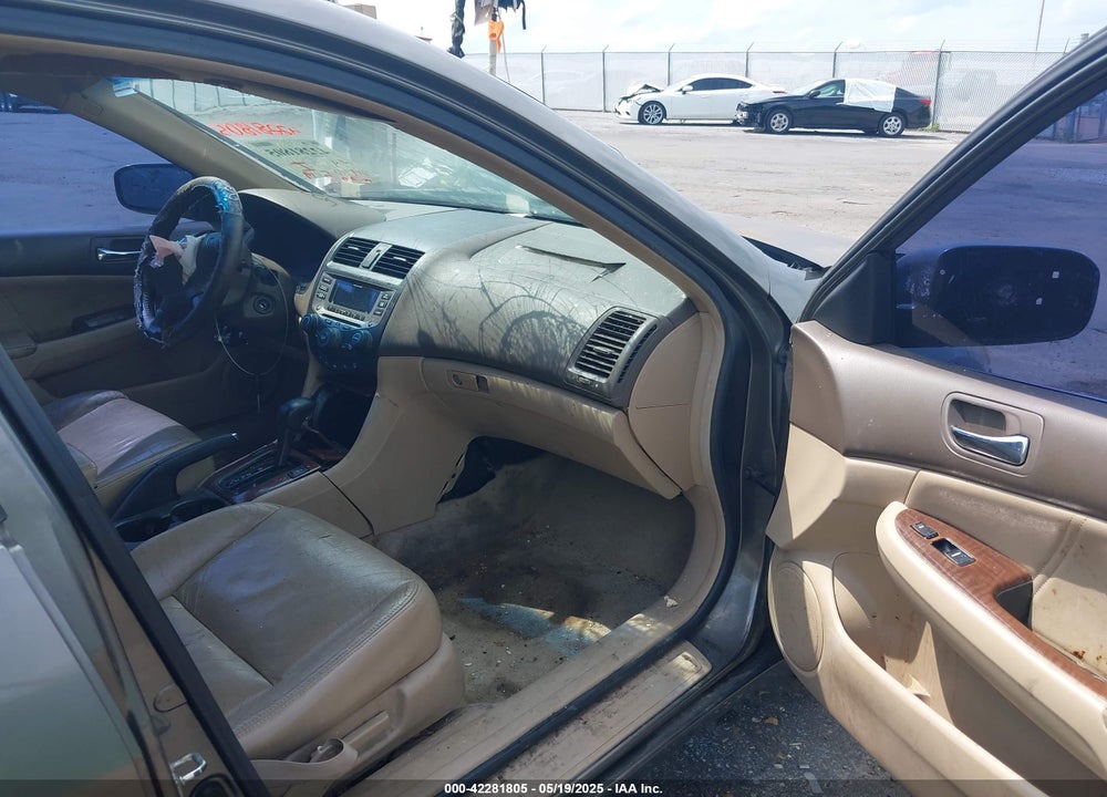 2006 HONDA ACCORD VIN: 1HGCM66556A031823