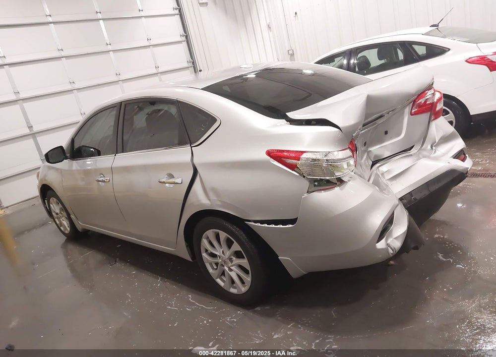 2018 NISSAN SENTRA SV VIN: 3N1AB7APXJY264243