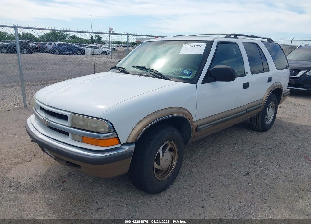 1999 CHEVROLET BLAZER LT VIN: 1GNDT13W4X2208791