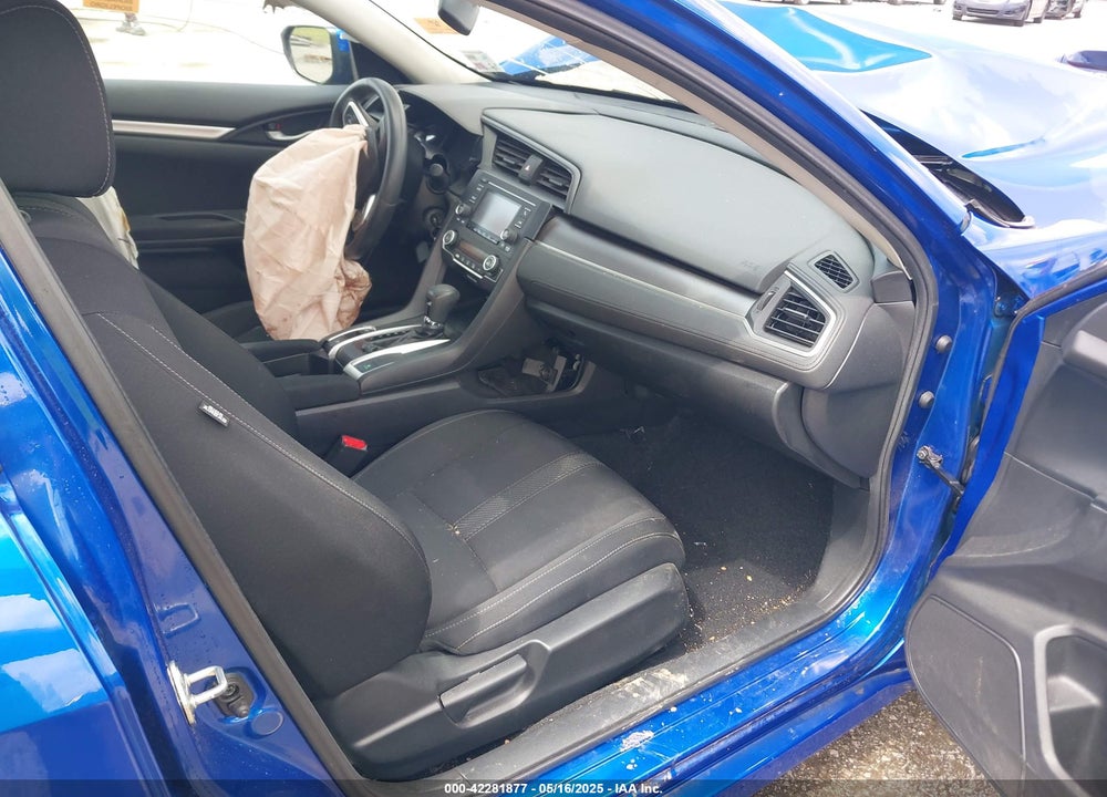 2018 HONDA CIVIC VIN: 19XFC2F53JE040145