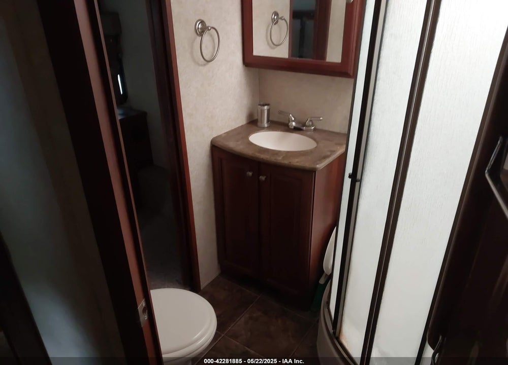 2013 CARDINAL FIFTH WHEEL SERIES VIN: 4X4FCAN26DG098654