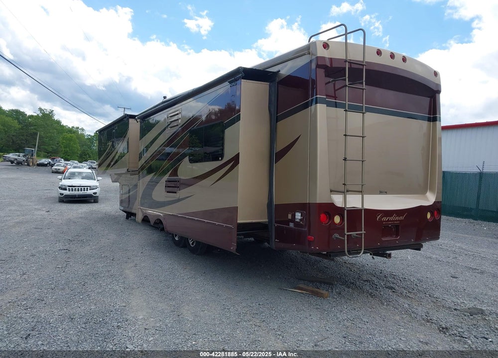 2013 CARDINAL FIFTH WHEEL SERIES VIN: 4X4FCAN26DG098654