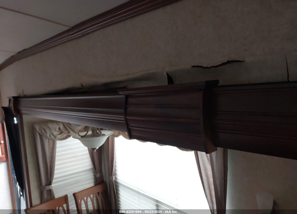2013 CARDINAL FIFTH WHEEL SERIES VIN: 4X4FCAN26DG098654