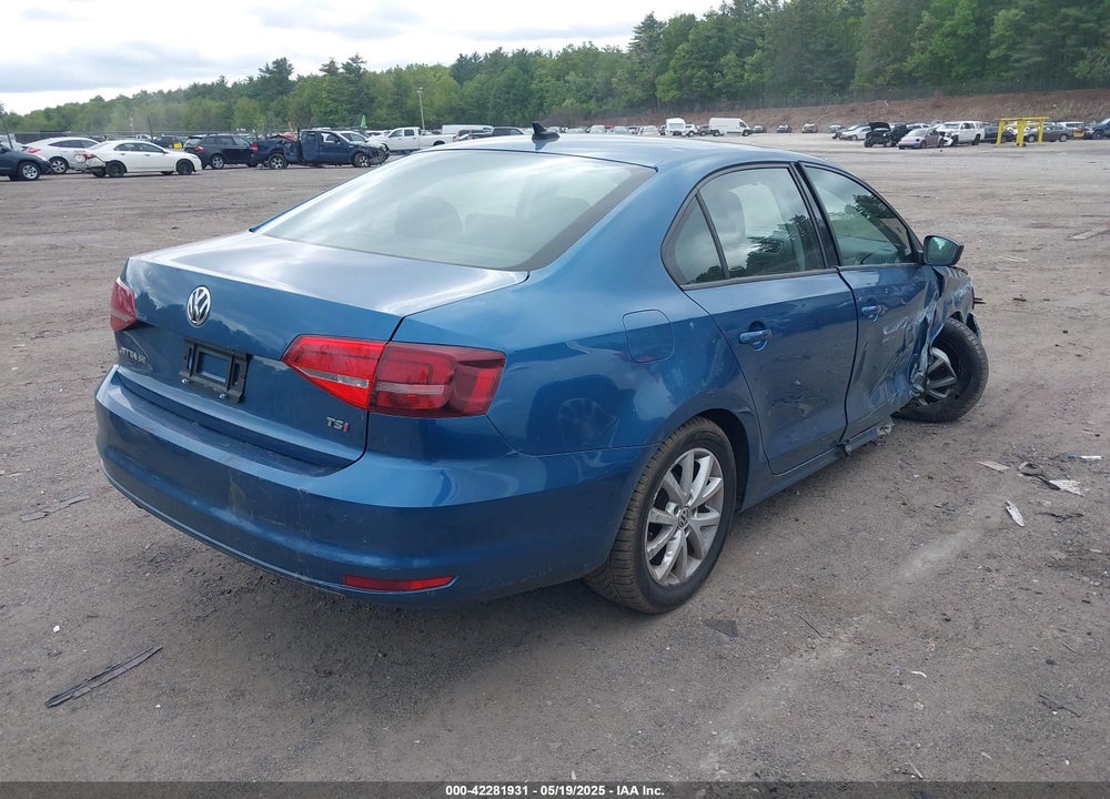 2015 VOLKSWAGEN JETTA 1.8T SE VIN: 3VWD17AJ8FM287279
