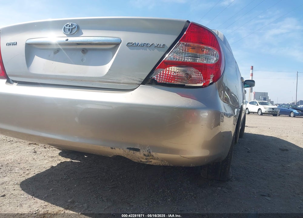 2003 TOYOTA CAMRY XLE VIN: 4T1BE32K93U240425