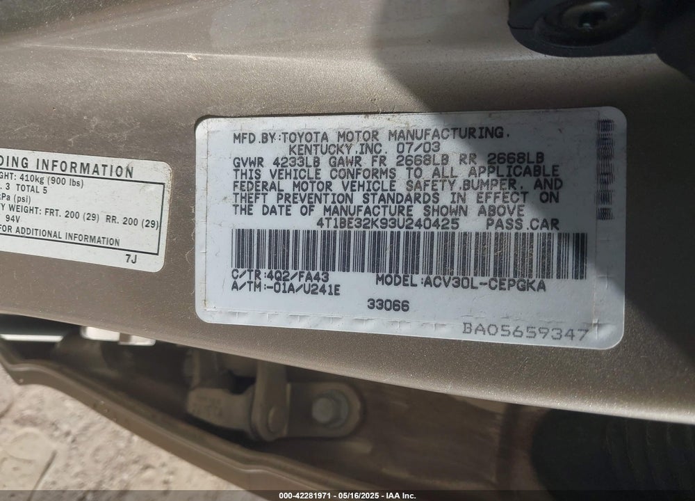 2003 TOYOTA CAMRY XLE VIN: 4T1BE32K93U240425