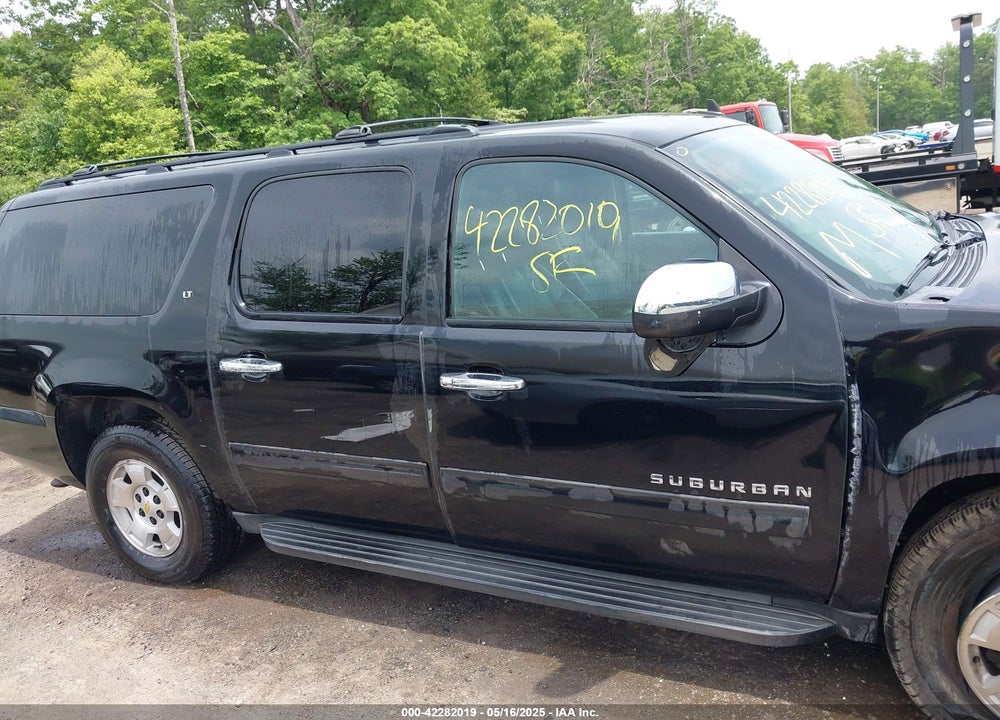 2010 CHEVROLET SUBURBAN 1500 LT1 VIN: 1GNUKJE34AR270941