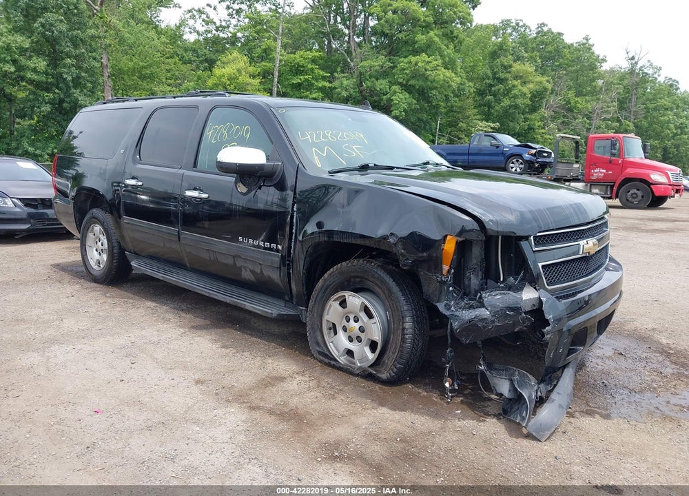 2010 CHEVROLET SUBURBAN 1500 LT1 VIN: 1GNUKJE34AR270941